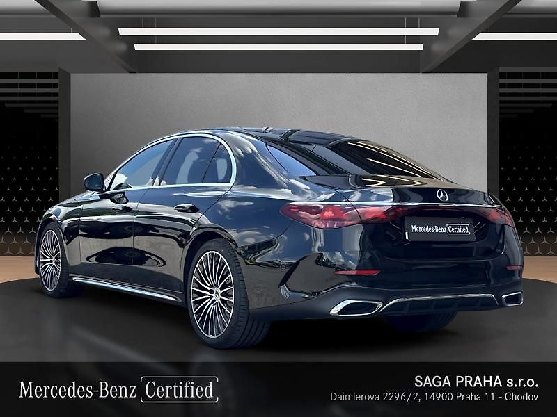 Mercedes-Benz Třídy E 450 d 4MATIC - fotka 7 z 21