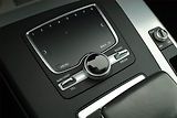 Audi Q5 (2017) basis 2.0 TDI, 4X4, Automat - náhled 21
