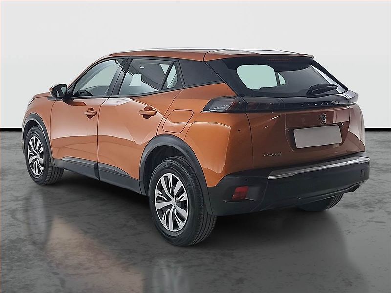Peugeot 2008 (2020) Active 1.2 PureTech, ČR,1.maj - fotka 4 z 19