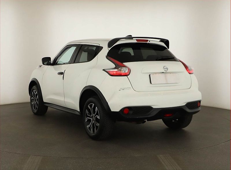 Nissan Juke (2017) 1.2 DIG-T, Serv.kniha, Navi - fotka 4 z 14
