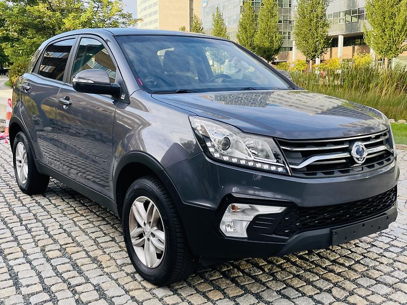 SsangYong Korando 2.0i MAN 1.MAJ SERVISKA TAŽNÉ - fotka 8 z 41