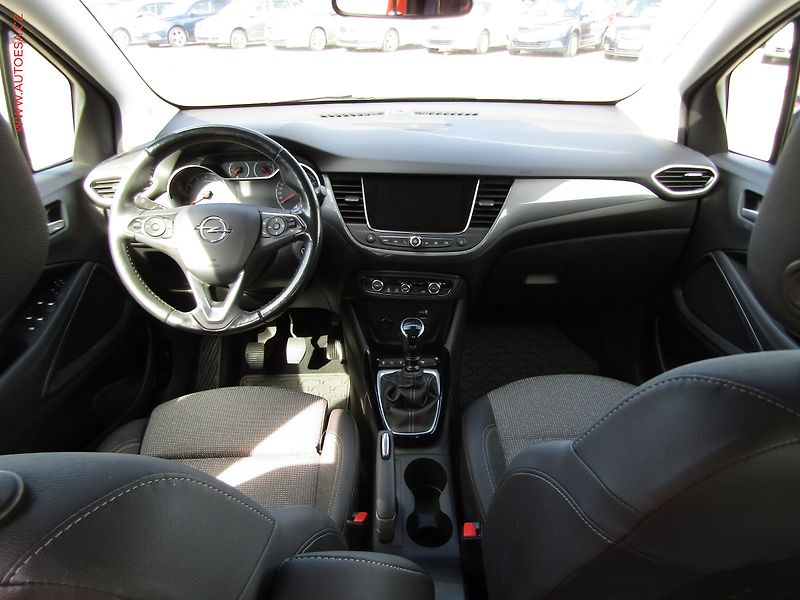 Opel Crossland (2021) 1.2 PT, 1.maj,ČR, Elegance - fotka 8 z 17