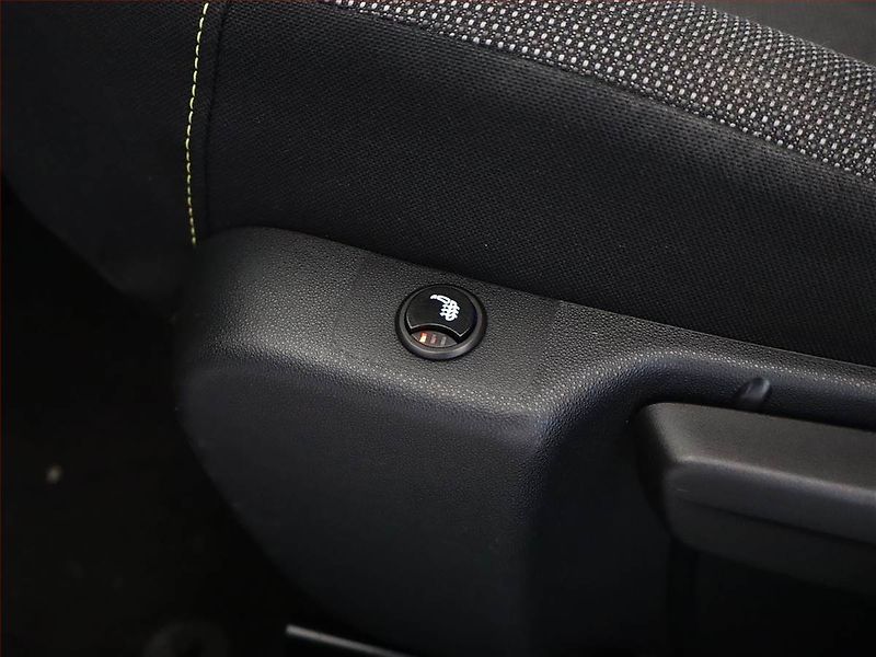 Citroën C3 (2019) 1.2 PureTech, ČR,1.maj - fotka 16 z 16