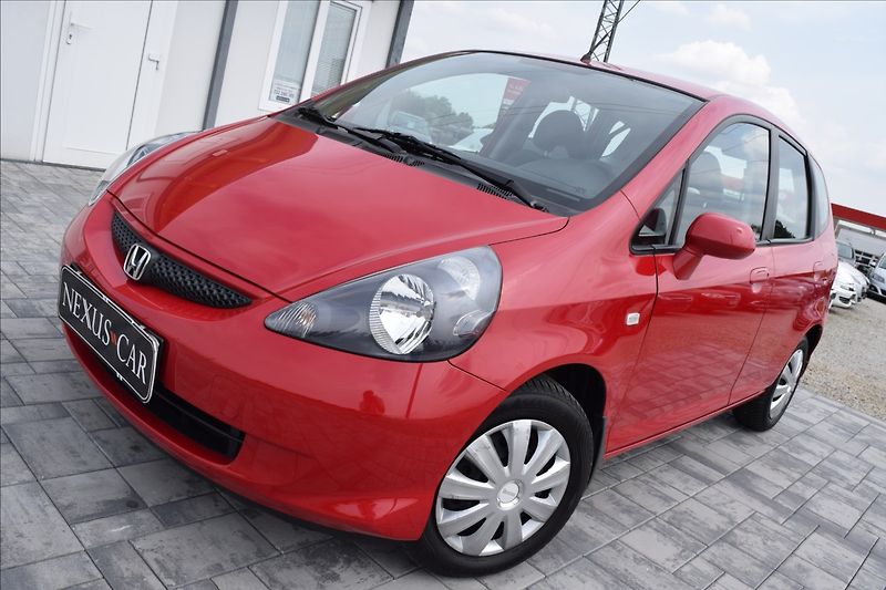 Honda Jazz 1,3 i 57KW NOVÁ STK BEZ KOROZE - fotka 1 z 45