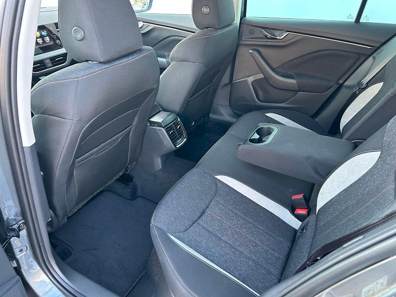 Škoda Kamiq (2026) Top Selection 1.0 TSI 85 kW - fotka 27 z 30