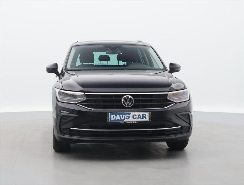 Volkswagen Tiguan 1,5 TSI ACT 110kW DSG Life DPH - fotka 2 z 34