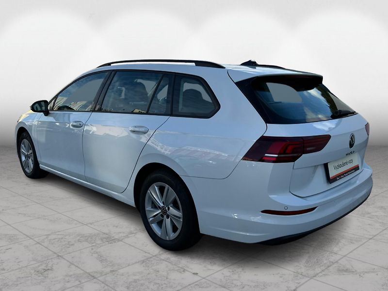 Volkswagen Golf Life 1.5 TSI 110kW Variant - fotka 4 z 20