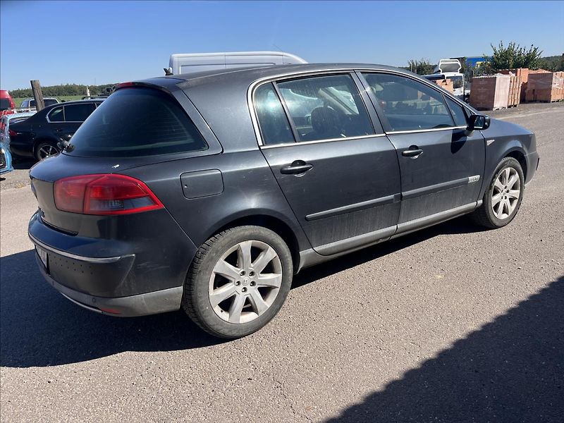 Renault Vel Satis 2,2 dCi TAŽNÉ STK 12/2026 - fotka 5 z 27