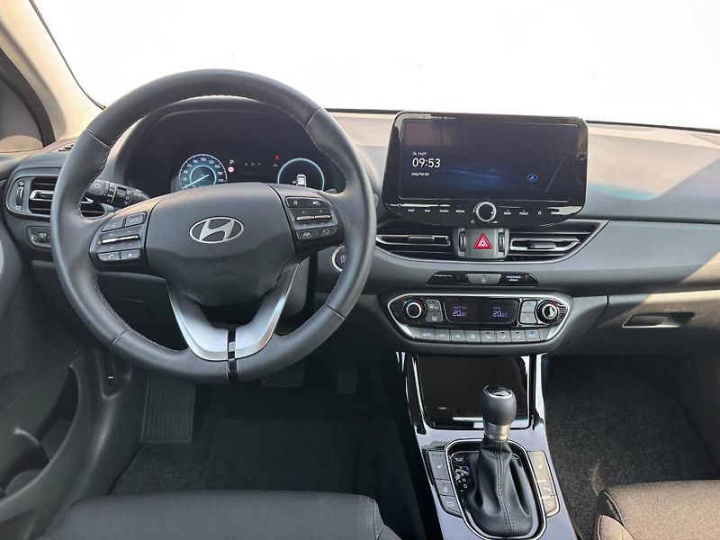 Hyundai i30 1.5 T-GDi 103kW DCT Style - fotka 5 z 28