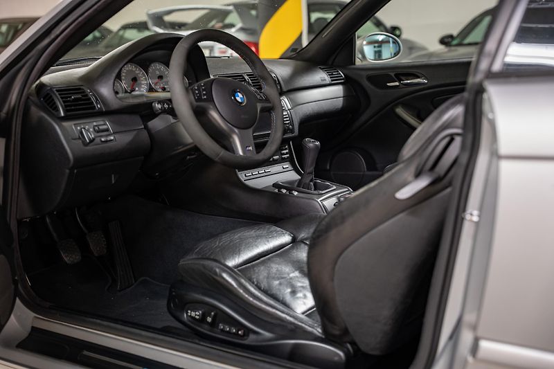BMW M3 (2002) E46 MANUÁL, EU, Harman Kardon  - fotka 14 z 28