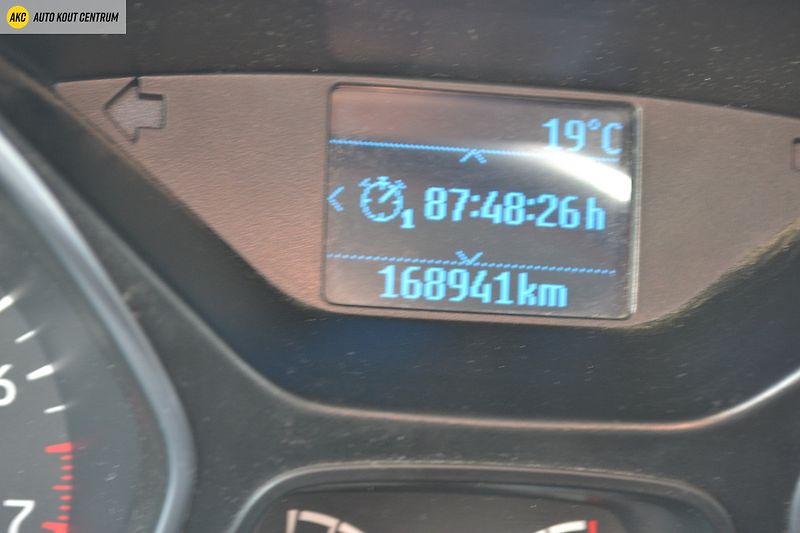 Ford Focus 1.6i - 77KW  TREND - fotka 29 z 39