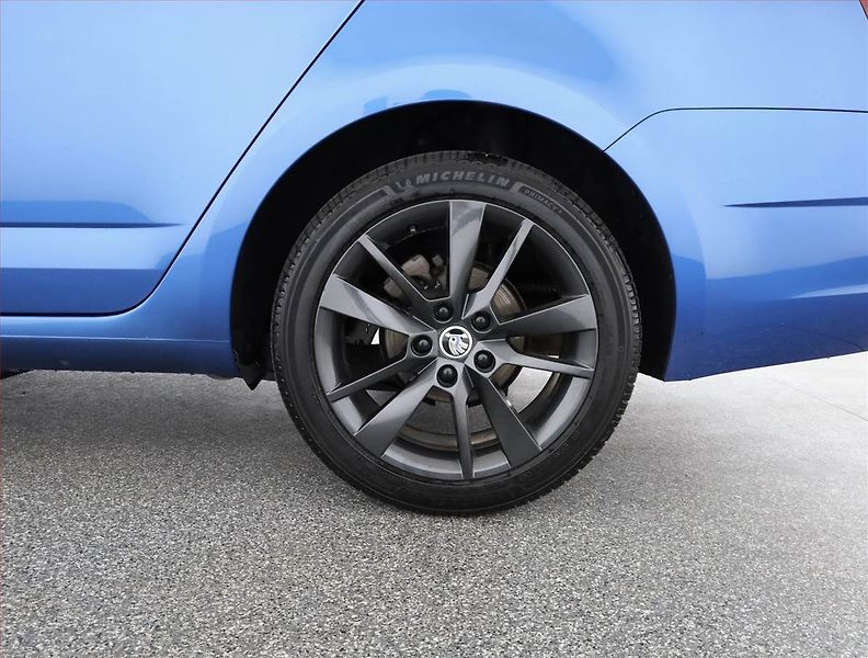 Škoda Octavia (2017) Style 2.0 TDI, Serv.kniha - fotka 18 z 18