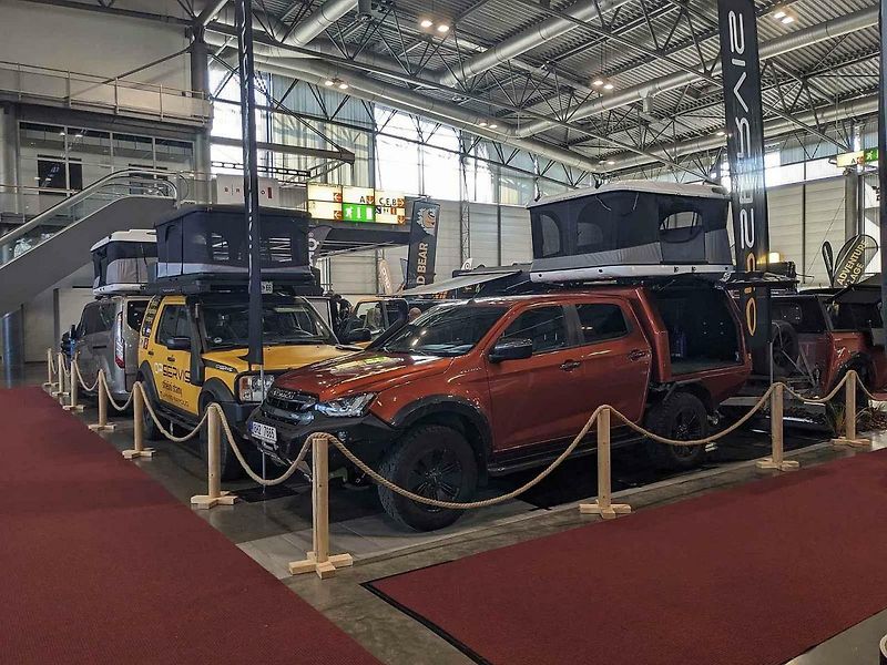 Na Caravaningu se představily expediční speciály, které zvládnou projet i Saharou