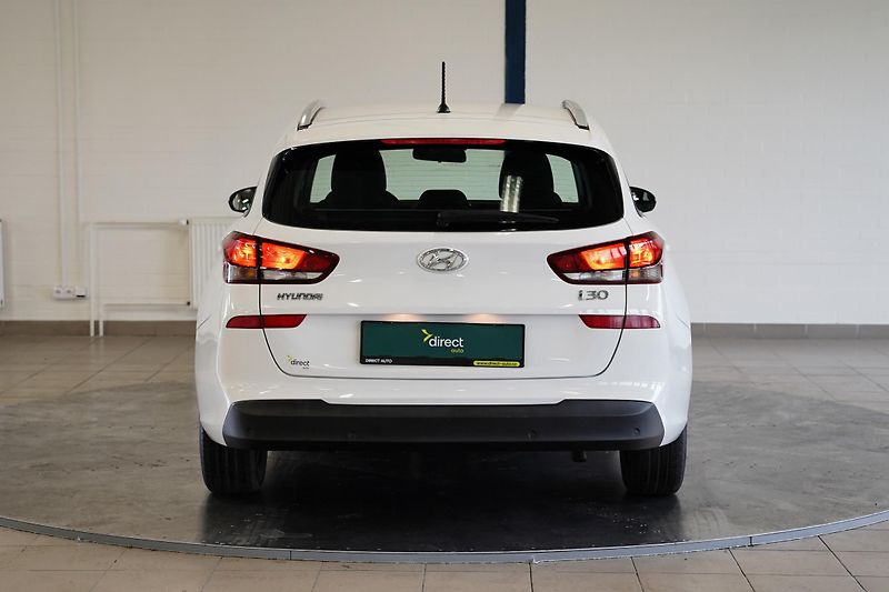 Hyundai i30 - fotka 6 z 26