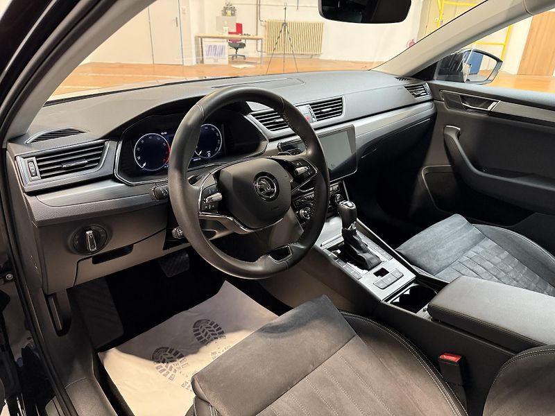 Škoda Superb 2.0 TSI 140kW Style DSG - fotka 6 z 17