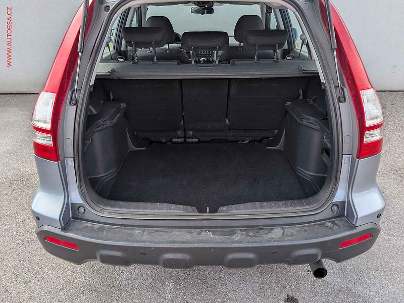 Honda CR-V (2007) 2.0i-VTEC 4x4, ČR, AT, park - fotka 7 z 15