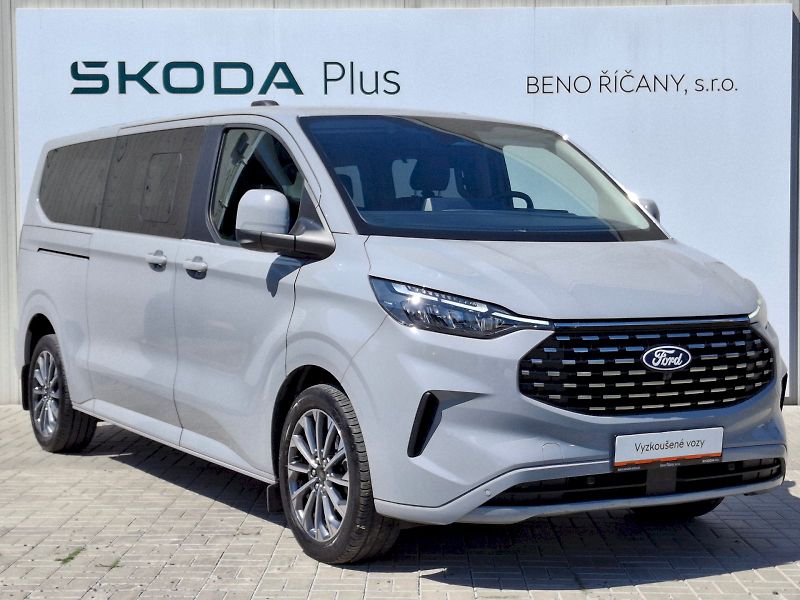 Ford Tourneo Custom (2025) L2 Titanium X AWD 2,0 EcoBlue - fotka 11 z 35