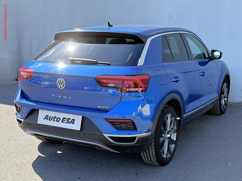 Volkswagen T-Roc (2018) 2.0 TSi 4x4, Highline, DSG - fotka 4 z 17