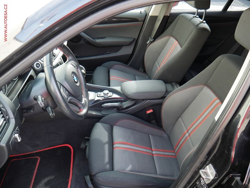 BMW X1 (2012) 2.0D xDrive 20d, AT - fotka 9 z 17