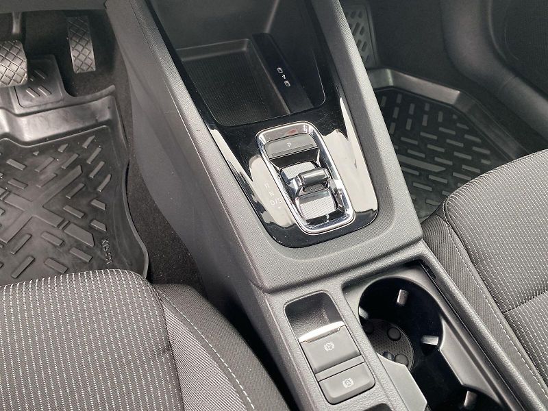 Škoda Octavia (2023) Combi 2.0 TDI DSG Ambition - fotka 24 z 30