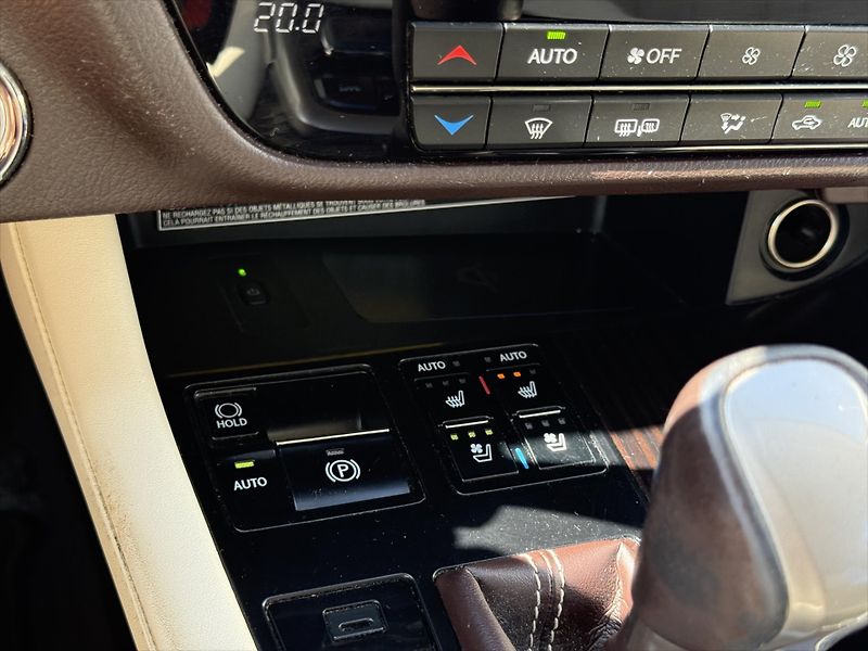 Lexus RX 3,5 Luxury - fotka 21 z 25