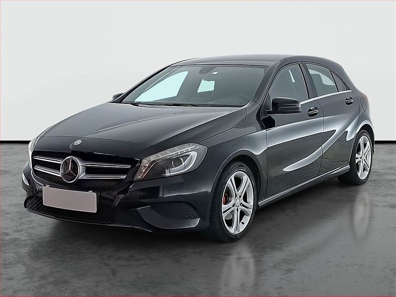 Mercedes-Benz Třídy A (2014) A 180 d, Navi, Xenony - fotka 2 z 20
