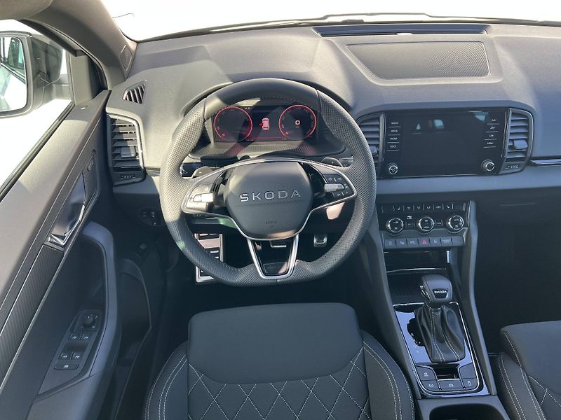 Škoda Karoq (2026) Sportline 7DSG 1,5TSI - fotka 4 z 6