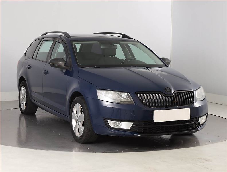Škoda Octavia (2015) 1.6 TDI, Tempomat - fotografie inzerátu