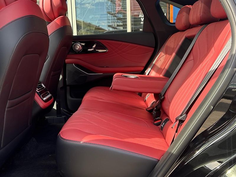 Omoda 9 (2026)  PHEV 340kW AWD PREMIUM - fotka 12 z 31