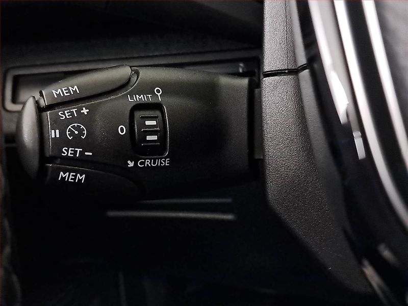 Peugeot 5008 (2019) PureTech 130, 7 míst, ČR,1.maj - fotka 22 z 25