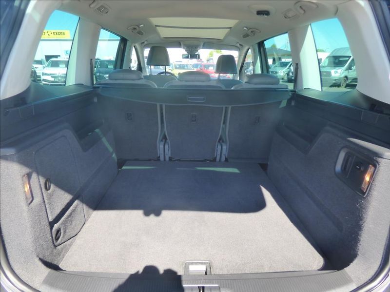 Volkswagen Sharan 2,0 TDI,Digi Klima,Navigace  H - fotka 13 z 67