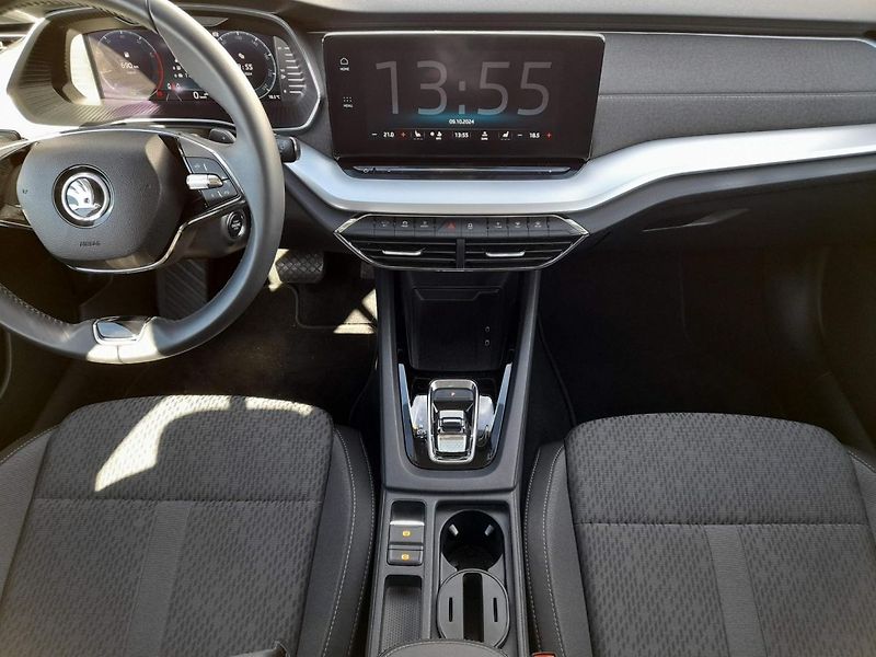 Škoda Octavia Combi M-HEV Style Plus Navi 1. - fotka 21 z 28