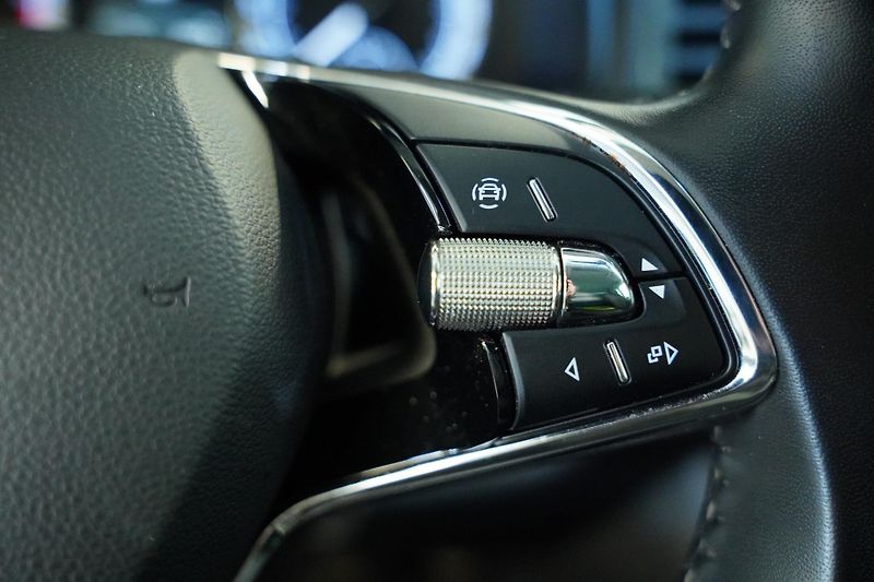 Škoda Karoq - fotka 16 z 25