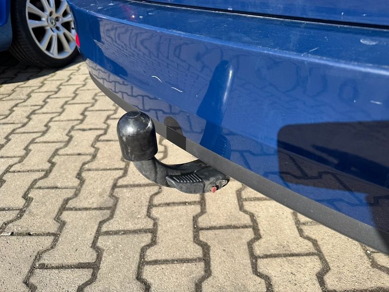 Škoda Octavia (2014) 1,6 TDI 77 KW TAŽNÉ KOLA - fotka 11 z 41