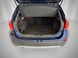 BMW X1 2.0d xDrive 8AT ADVANTAGE, LED - náhled 17