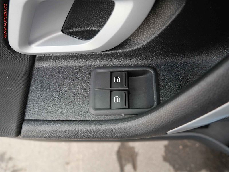 Škoda Fabia (2007) 1.4 MPi, Ambition, AC - fotka 11 z 12