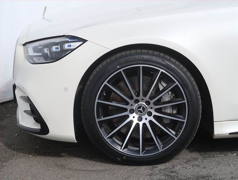 Mercedes-Benz Třídy S (2021) S 400 d 4MATIC - fotka 15 z 24