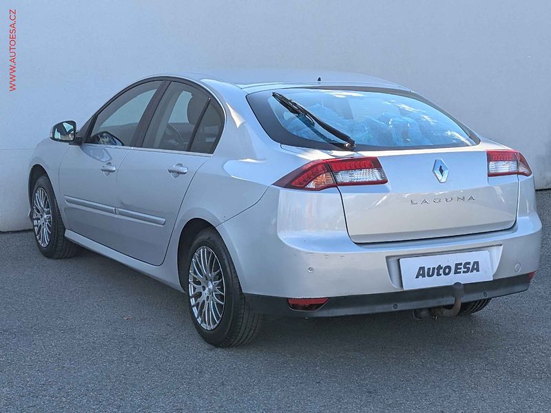 Renault Laguna (2012) 1.5dCi, 2.maj,ČR, AC, TZ - fotka 4 z 16