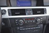 BMW Řada 3 (2009) 325i 155kW E93 Cabrio / manuál - náhled 27