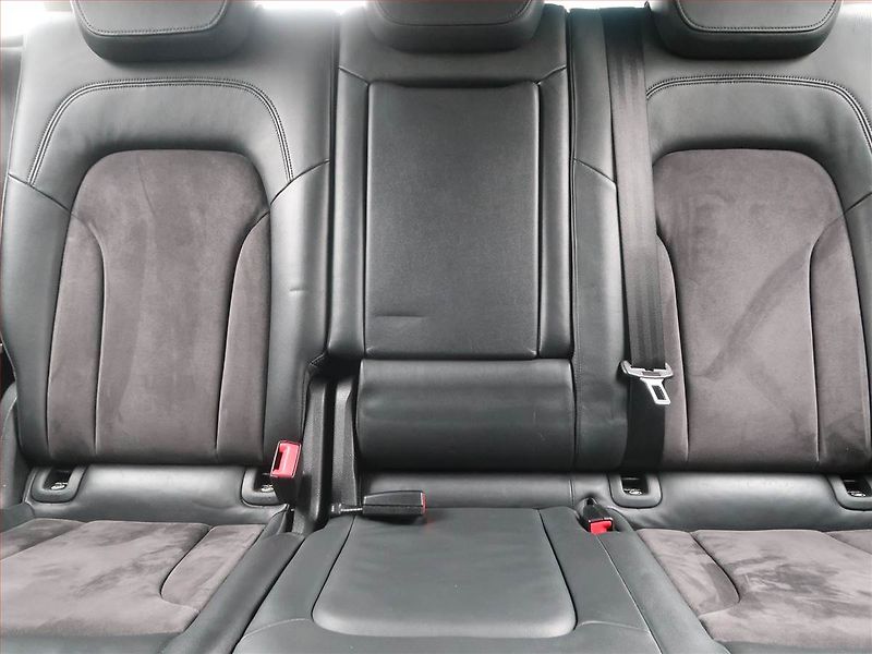 Audi Q5 (2009) 2.0 TFSI, 4X4, Automat - fotka 10 z 17