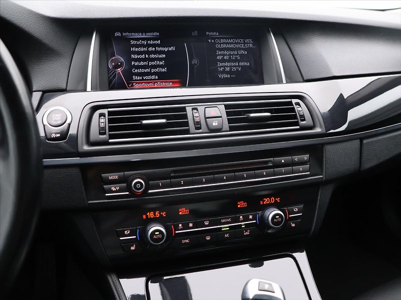 BMW Řada 5 2,0 d 160kW xDrive Aut. CZ - fotka 23 z 38