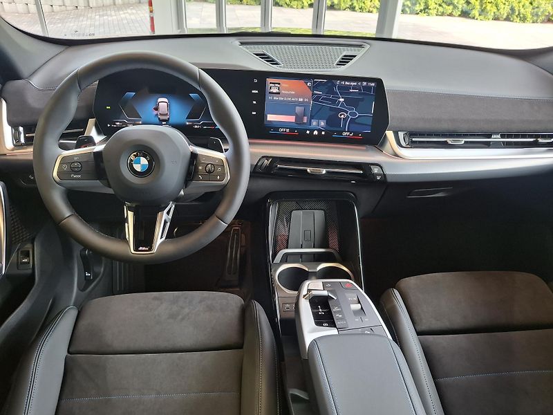 BMW X1 xDrive20d M-Sport - fotka 10 z 22