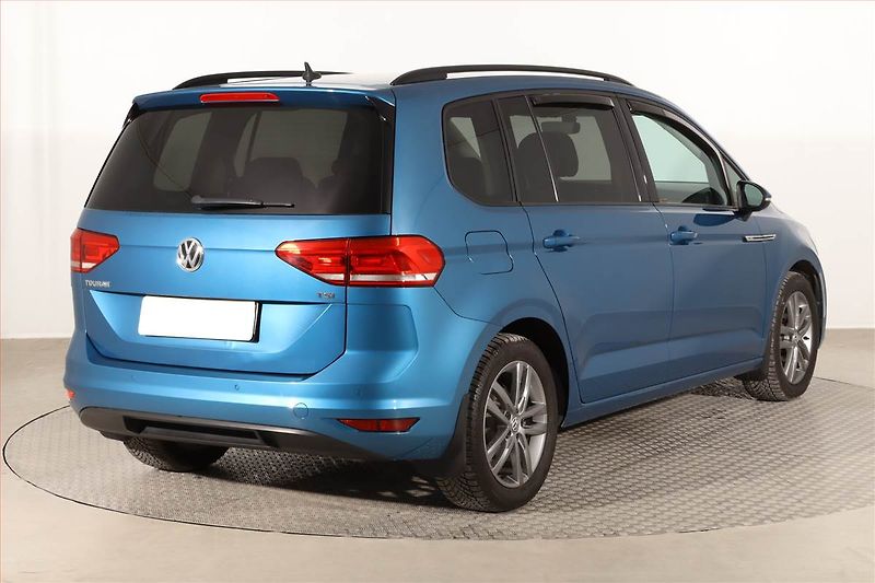 Volkswagen Touran (2017) Comfortline 1.2 TSI, Tempomat - fotka 5 z 21