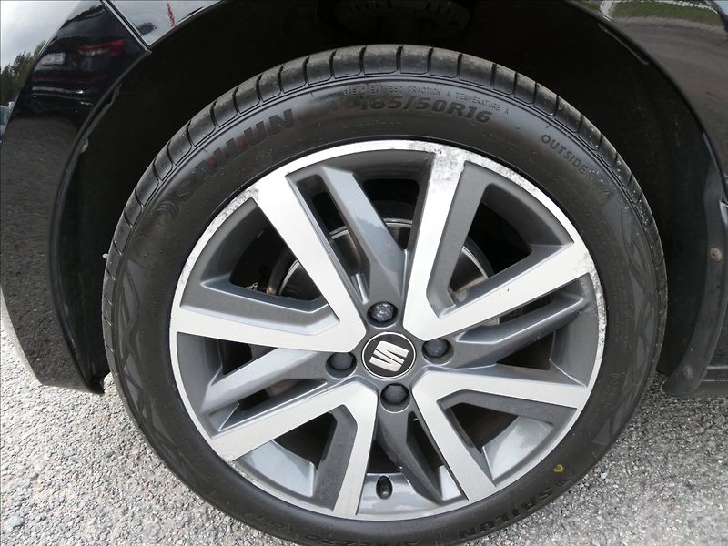 Seat Mii 1,0 MPi 55kW FR line 1.MAJITEL - fotka 16 z 38