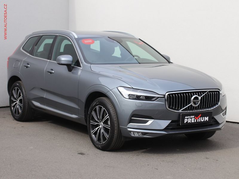Volvo XC60 (2021) 2.0 D, AT, LED, kamera - fotka 1 z 3