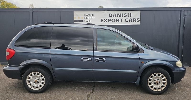 Chrysler Voyager 2.5 105kW 7 MÍST,TEMPOMAT - fotka 5 z 32