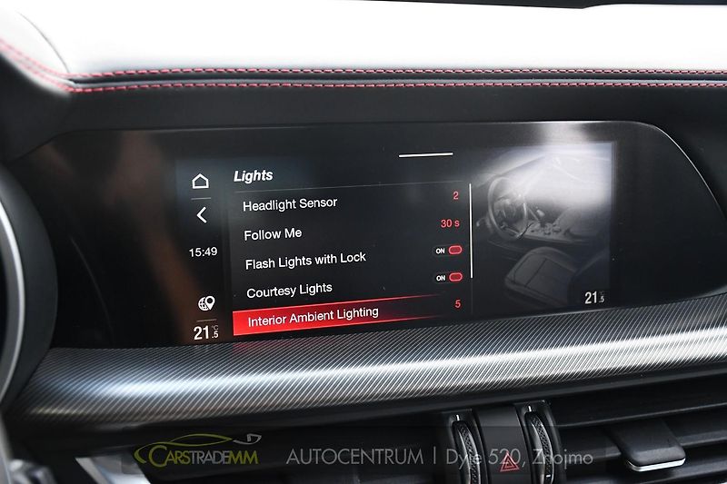 Alfa Romeo Stelvio 2.0T Q4 206KW TRIBUTO ITALIANO - fotka 45 z 50