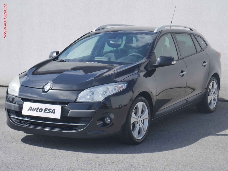 Renault Mégane (2010) 1.6i, AC, tempo, navi - fotka 3 z 20