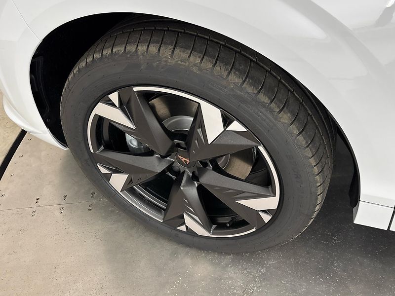 Cupra Terramar (2026) SUV - fotka 28 z 30