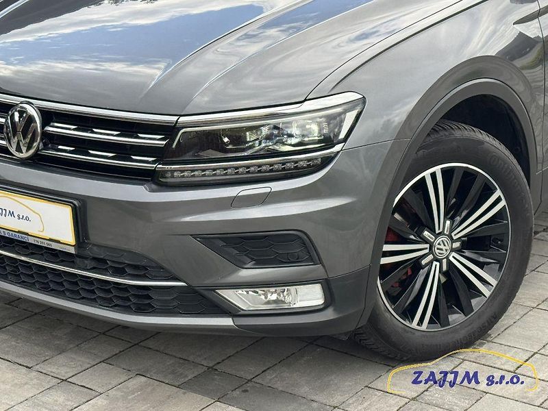 Volkswagen Tiguan 2.0TDI 4x4 + tažné, kamera - fotka 10 z 60